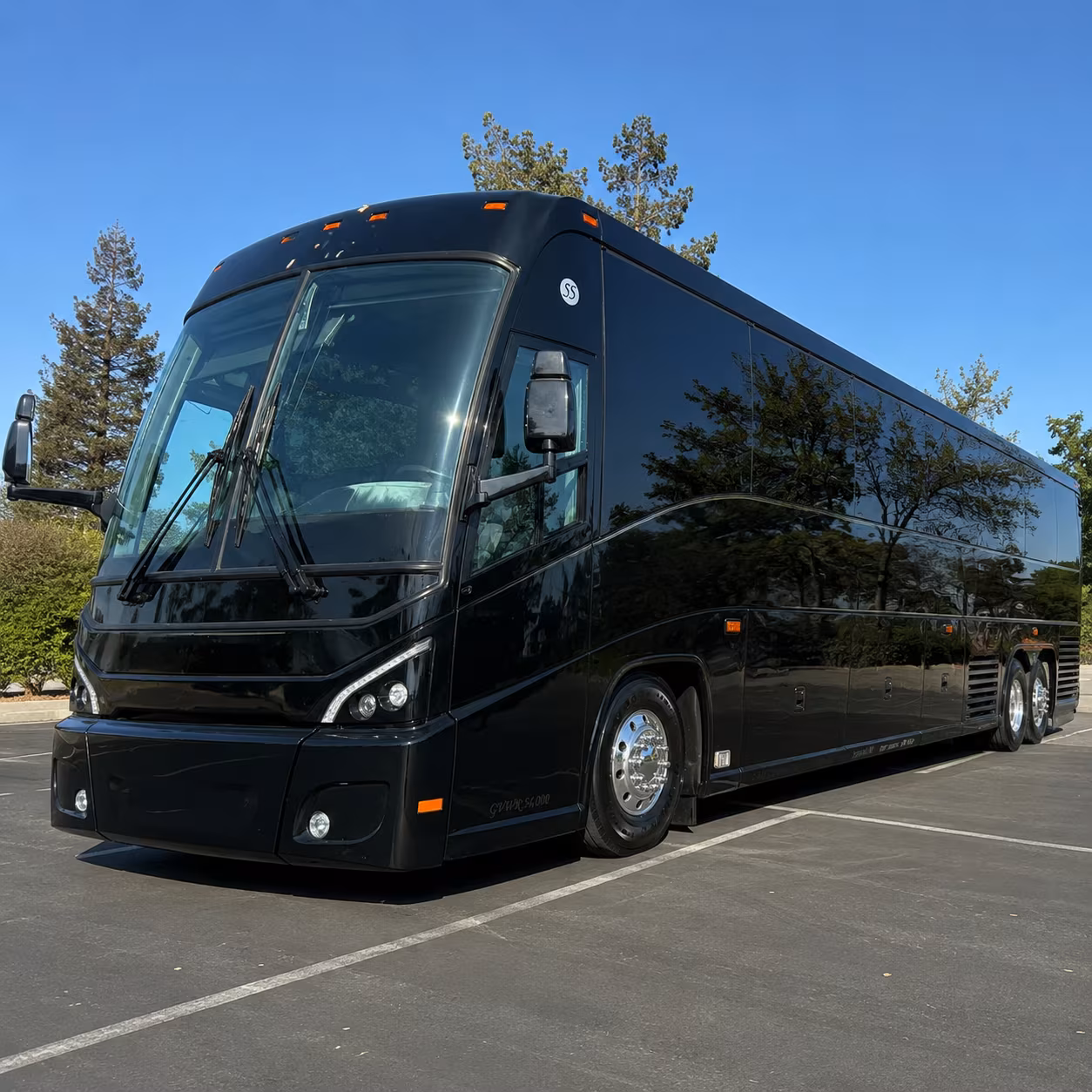 charter buses for davie bachelor groups heading to dania beach and the intracoastal