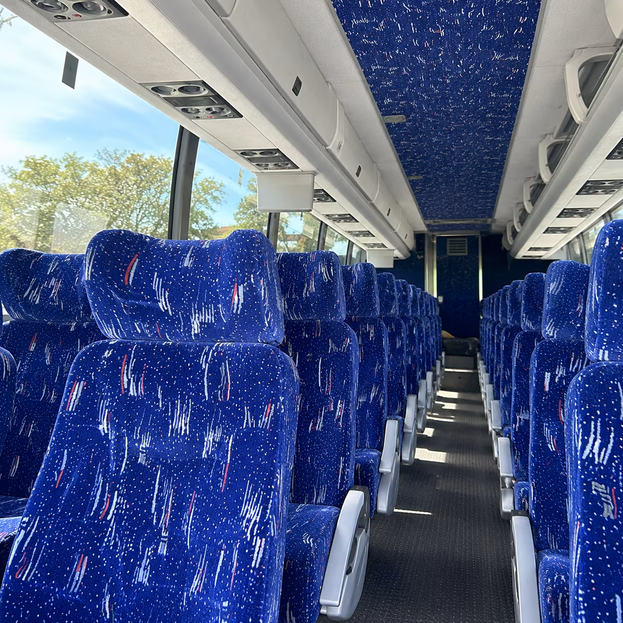 charter buses to broward county convention center events and corporate conferences