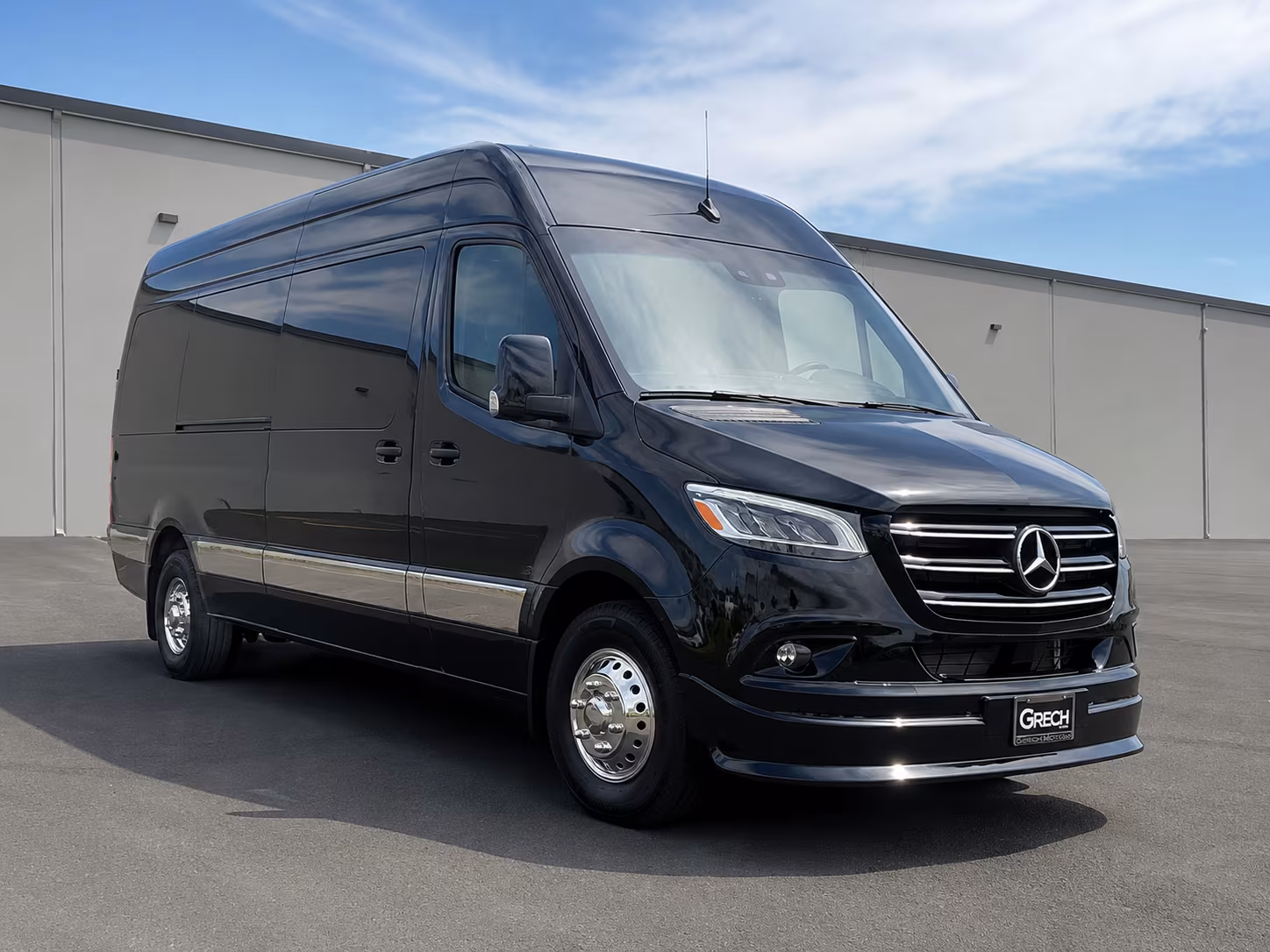 secure transportation for your next airport transfer 4