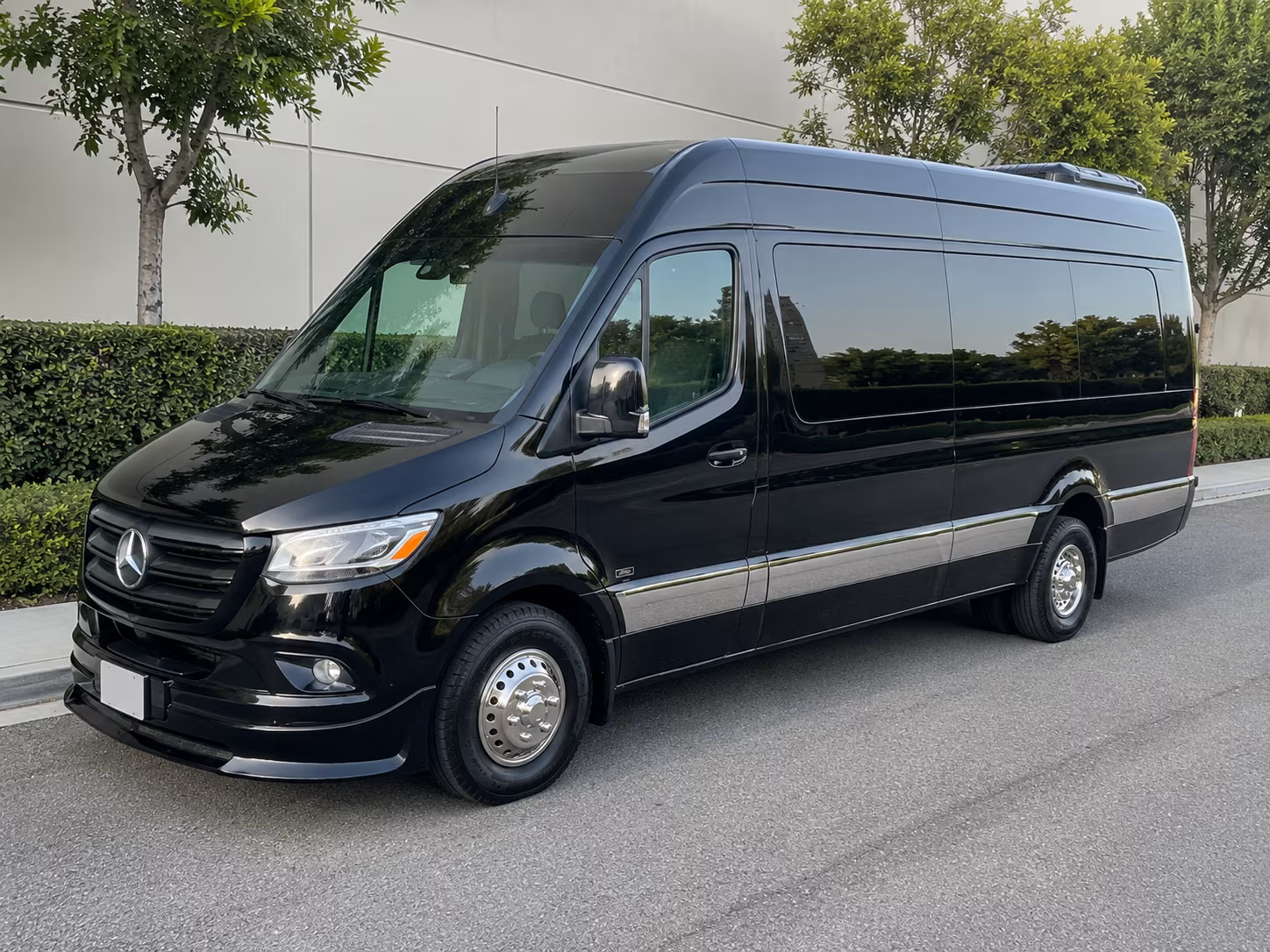 secure transportation for your next bachelor or bachelorette party 2